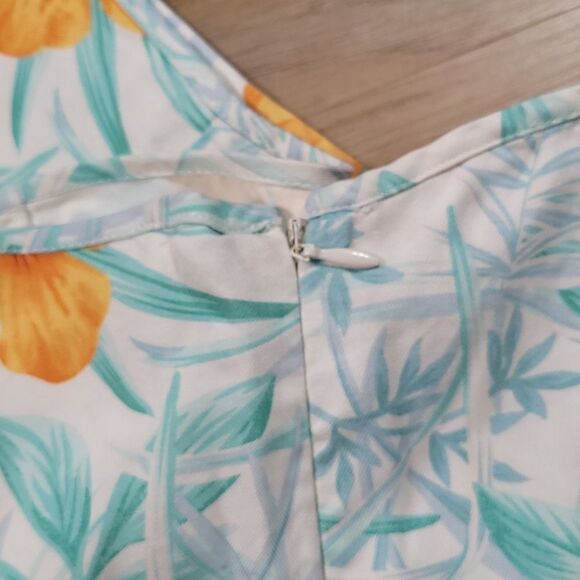 🔺️Hula Doll White & Teal Floral Print Silk Skirt Large - Picture 5 of 9